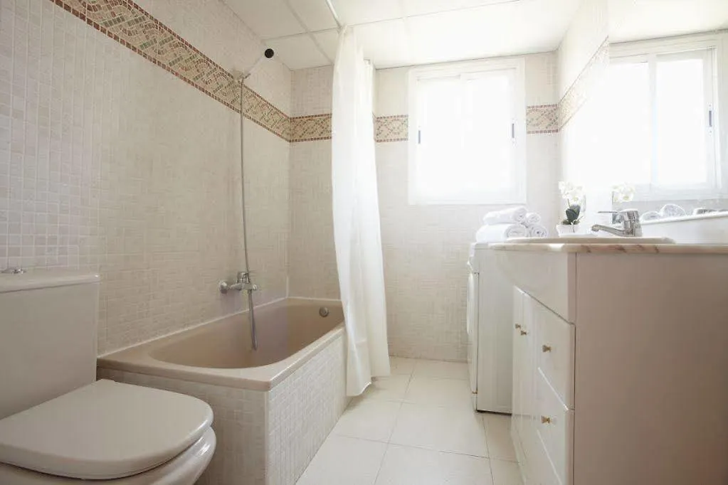 Apartamentos Intersalou Priorat Salou