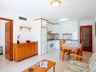 Apartamentos Intersalou Priorat Salou