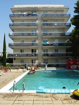 Apartamentos Intersalou Priorat Apartment Salou
