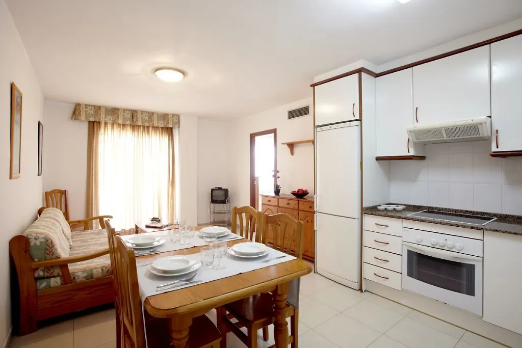 Apartamentos Intersalou Priorat Apartment Salou