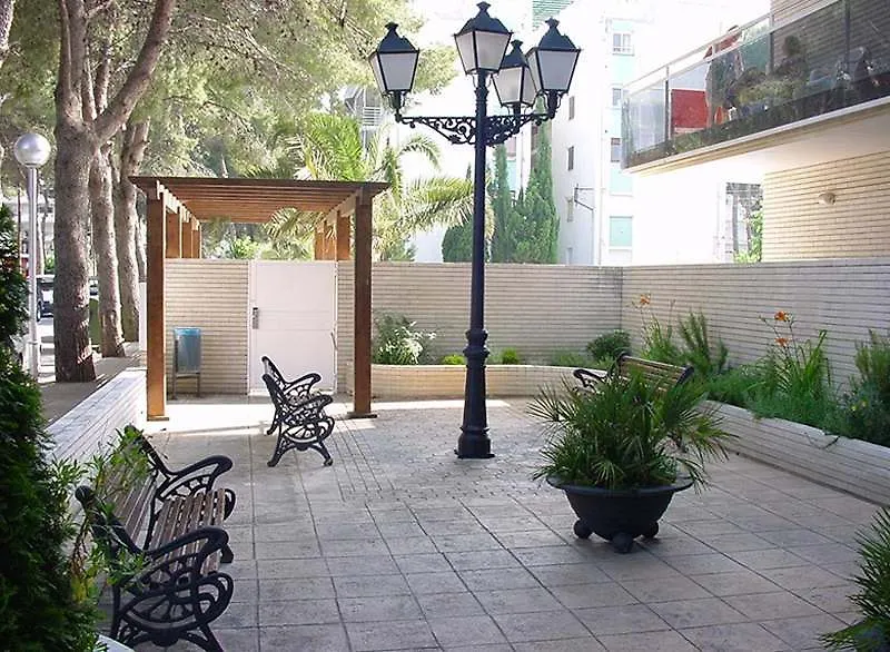 Apartamentos Intersalou Priorat Apartment Salou